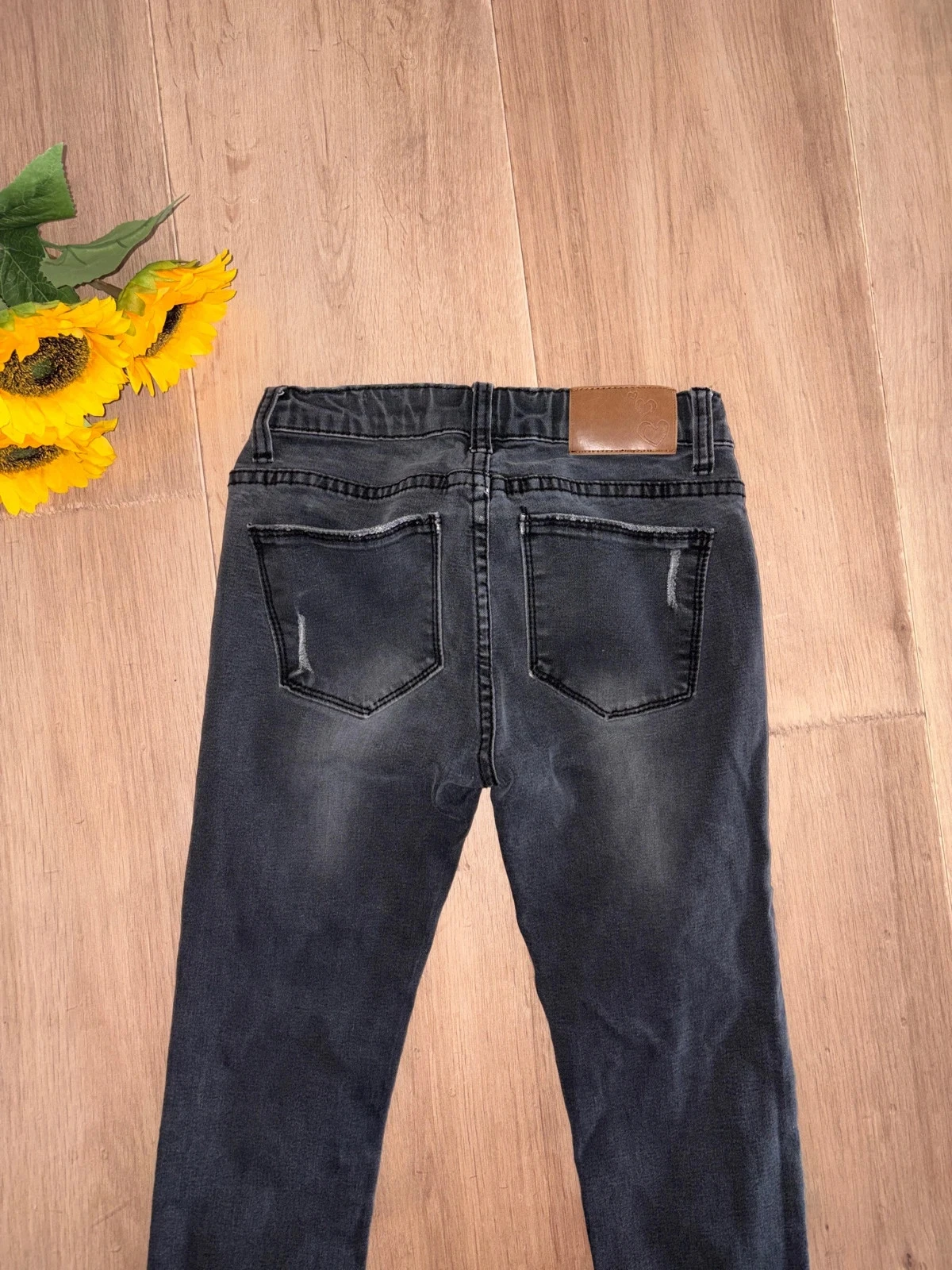 Grey distressed effect jeans by Fashion Private Company size 10 years – photo 4